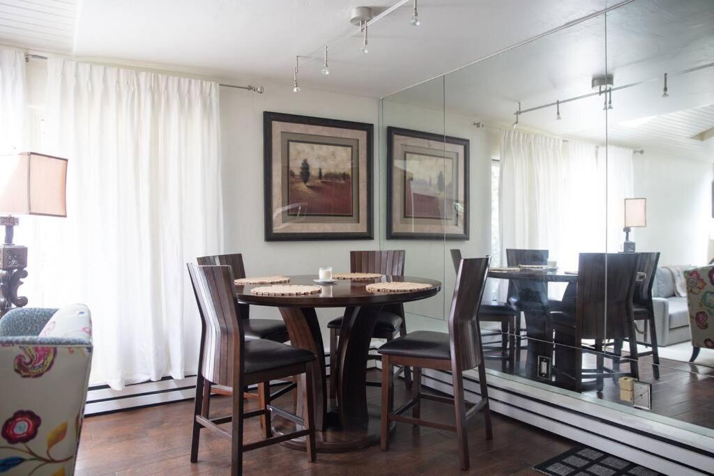 Aspen Stash Pad With Fireplace, Parking, W/D 外观 照片
